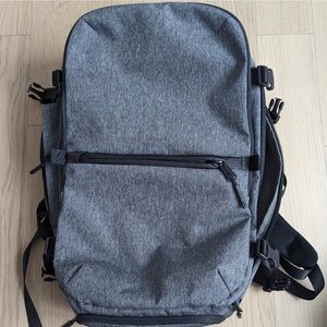 Aer Travel Pack 2 w/ waist straps